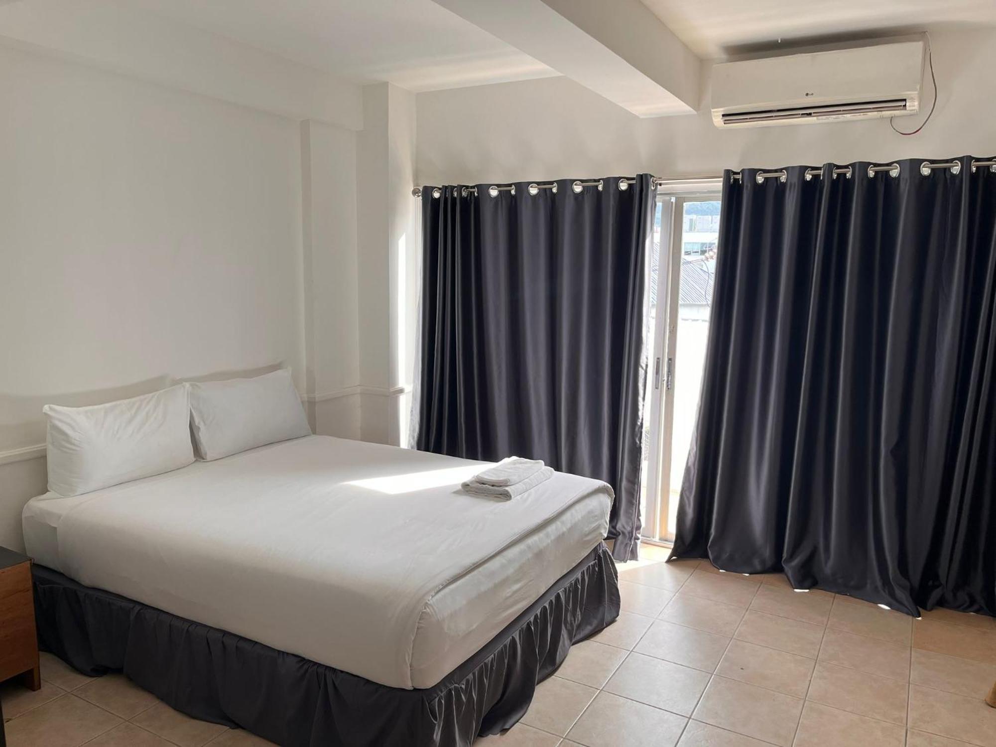 Shalom Center Chaweng Samui Hotel Exterior photo